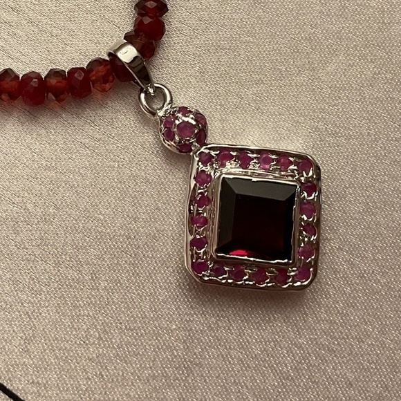 Sterling Silver 925 Ruby/Red Garnet Necklace Earrings set New - Picture 2 of 8